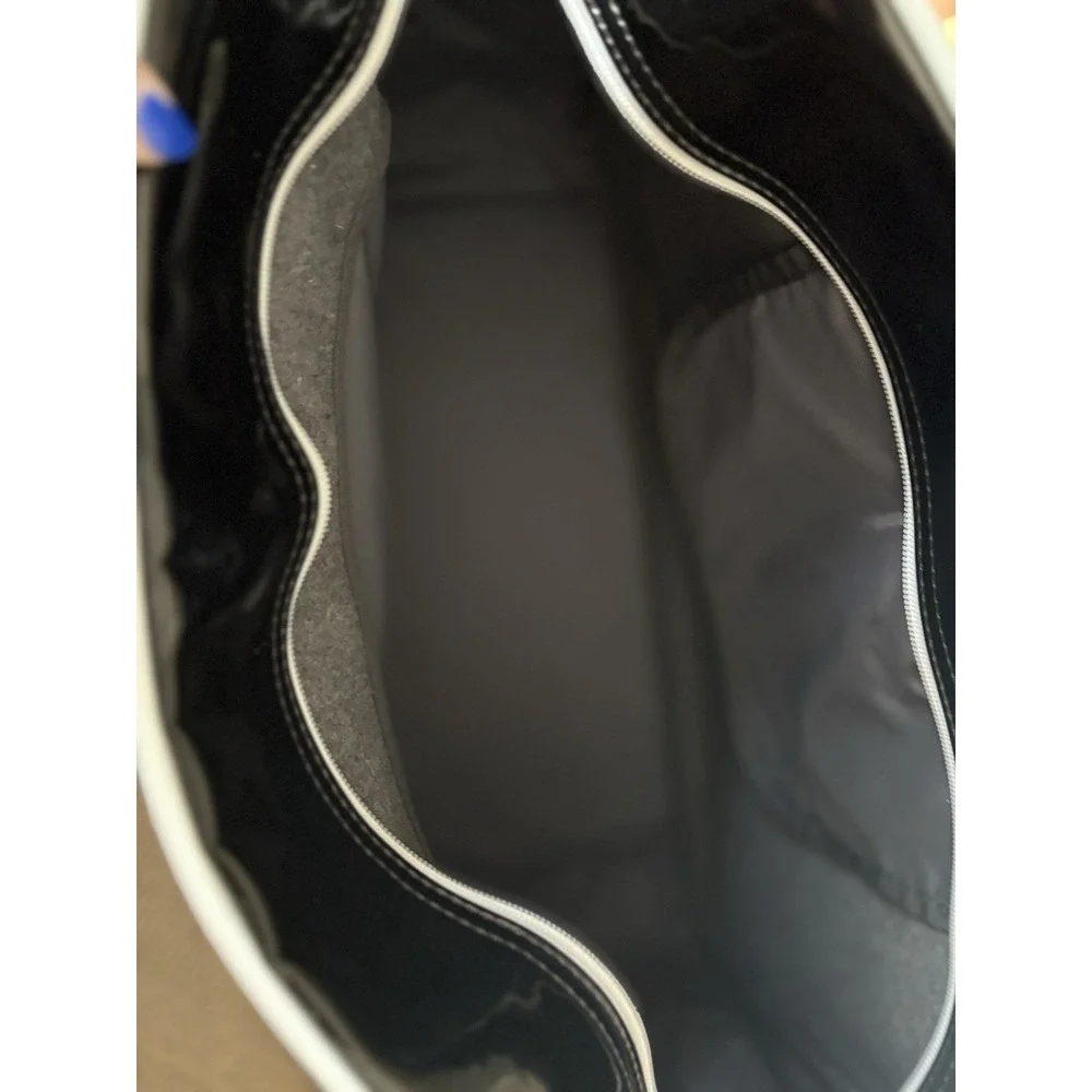 Nike Black White Shoulder Bag Bottom Studs Zip Casual Solid